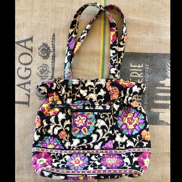 Vera Bradley Handbags - Vera Bradley Bag